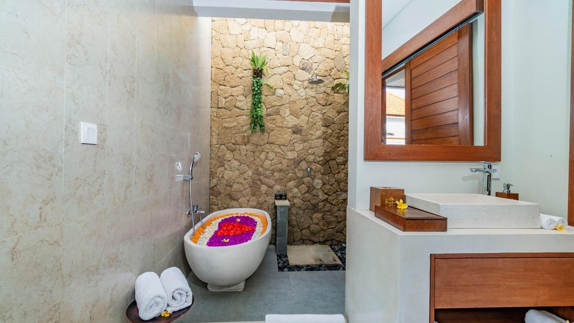Pecampuhan Retreat Villa Bangli